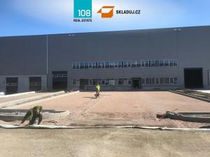 Pronájem skladu, Pardubice, Nádražní, 8000 m2