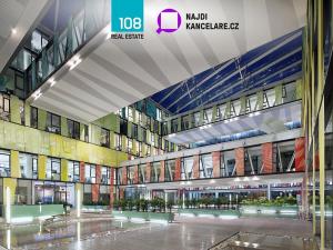 Pronájem kanceláře, Praha - Karlín, Karolinská, 557 m2