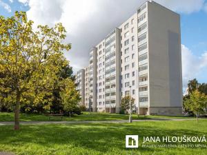 Prodej bytu 2+kk, Praha - Háje, Matúškova, 45 m2