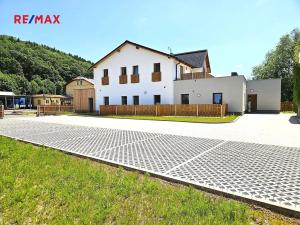 Prodej atypického bytu, Svoboda nad Úpou, Nádražní, 44 m2