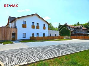 Prodej bytu 2+kk, Svoboda nad Úpou, Nádražní, 36 m2