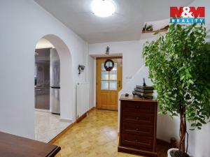 Prodej rodinného domu, Dolany, 225 m2