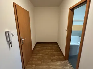 Pronájem bytu 2+kk, Děčín, Na Slatinách, 58 m2