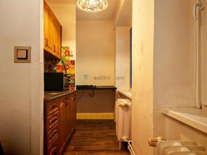 Pronájem bytu 2+kk, Praha - Nusle, Maroldova, 37 m2