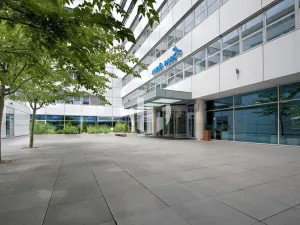 Pronájem kanceláře, Praha - Smíchov, Radlická, 576 m2