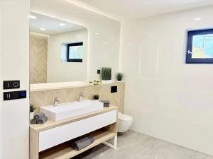 Prodej rodinného domu, Dolní Lhota, Kyjovická, 161 m2