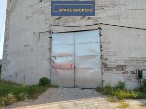 Pronájem skladu, Pardubice, 981 m2