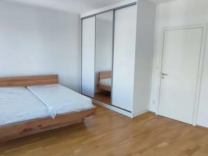 Pronájem bytu 3+kk, Ostrava, Biskupská, 101 m2