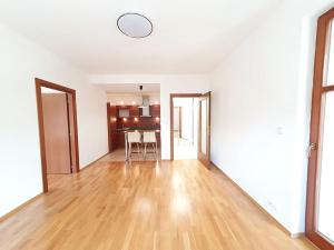 Pronájem bytu 2+kk, Praha - Dejvice, Paťanka, 60 m2