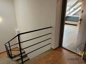 Pronájem bytu 2+kk, Řevnice, Nerudova, 49 m2