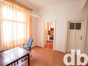 Pronájem bytu 3+1, Praha - Vinohrady, Bělehradská, 100 m2