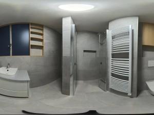 Pronájem bytu 3+kk, Praha - Libeň, Na Okrouhlíku, 74 m2