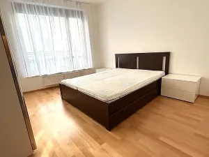 Pronájem bytu 3+kk, Praha - Košíře, Pod Kavalírkou, 70 m2