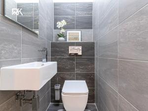 Prodej činžovního domu, Kostelec nad Černými lesy, Jánská, 230 m2