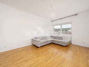 Pronájem bytu 2+kk, Praha - Smíchov, Holečkova, 43 m2