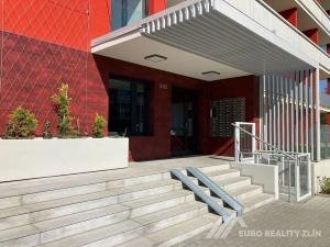 Pronájem bytu 1+kk, Zlín, Boněcký rybník, 38 m2