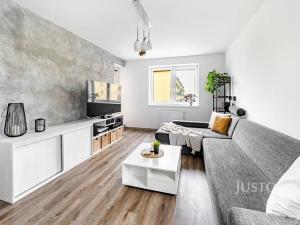 Prodej bytu 3+1, České Budějovice, Dubenská, 77 m2