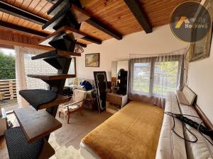 Prodej chaty, Vršovice, 22 m2