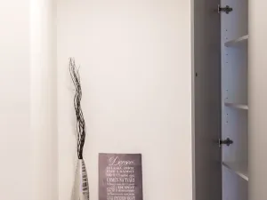 Pronájem bytu 1+kk, Praha - Košíře, Starokošířská, 30 m2