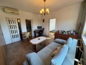 Pronájem bytu 2+1, Olomouc, tř. Spojenců, 38 m2