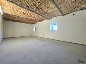 Prodej rodinného domu, Bělotín, 437 m2