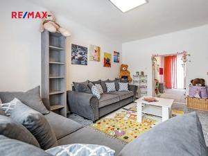 Prodej činžovního domu, České Velenice, Komenského, 247 m2