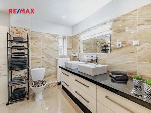 Prodej činžovního domu, České Velenice, Komenského, 247 m2