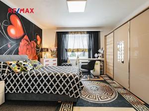 Prodej činžovního domu, České Velenice, Komenského, 247 m2