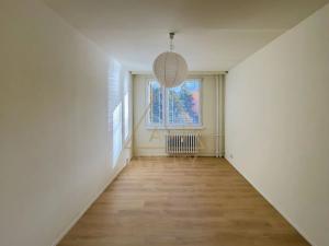 Pronájem bytu 3+1, Praha - Motol, Hennerova, 61 m2