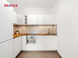 Prodej bytu 2+kk, Praha - Jinonice, Kloudova, 50 m2