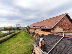 Prodej rodinného domu, Lužec nad Cidlinou, 253 m2