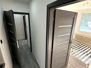 Pronájem bytu 2+kk, Praha - Prosek, Litvínovská, 46 m2