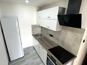 Pronájem bytu 2+kk, Praha - Prosek, Litvínovská, 46 m2