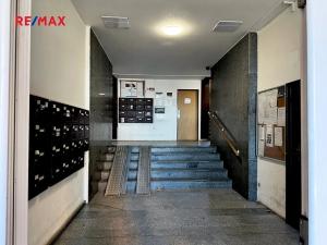 Pronájem bytu 2+kk, Praha - Libuš, Na domovině, 38 m2