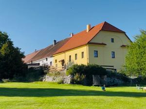 Prodej rodinného domu, Rabí, 320 m2