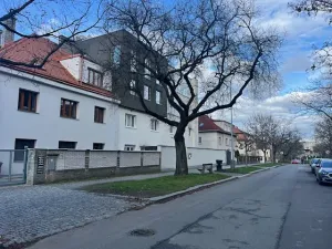 Pronájem kanceláře, Praha - Podolí, Na lysině, 388 m2