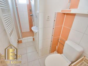 Prodej bytu, Jeníkovice, 228 m2