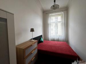 Pronájem bytu 3+1, Praha - Nové Město, Štěpánská, 90 m2