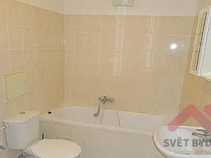 Pronájem bytu 1+kk, Praha - Vysočany, bratří Dohalských, 40 m2