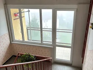 Pronájem bytu 2+1, Hrádek, 1. máje, 53 m2