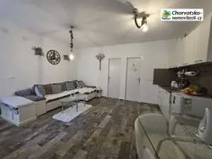 Prodej bytu 2+1, Senj, Chorvatsko, 37 m2