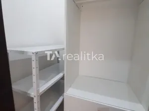 Pronájem bytu 1+1, Karviná, V Aleji, 38 m2