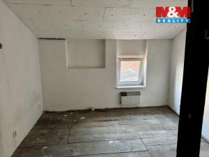 Pronájem výrobních prostor, Hostomice, Tyršovo náměstí, 220 m2