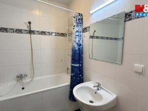 Prodej bytu 1+kk, Týn nad Vltavou - Malá Strana, Malostranská, 44 m2