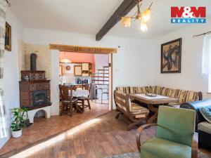 Prodej rodinného domu, Netolice - Petrův Dvůr, 550 m2