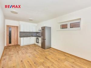 Pronájem rodinného domu, Zruč-Senec, U pomníku, 130 m2