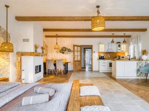 Prodej apartmánu, Lipí, 197 m2