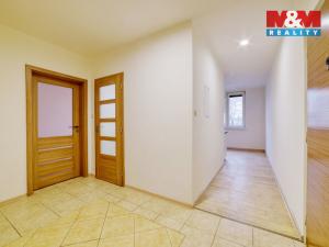 Pronájem bytu 2+1, Cheb, Družstevní, 64 m2