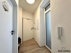 Pronájem bytu 2+kk, Kolín, Zengrova, 37 m2