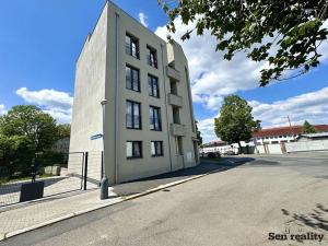 Pronájem bytu 2+kk, Kolín, Zengrova, 37 m2